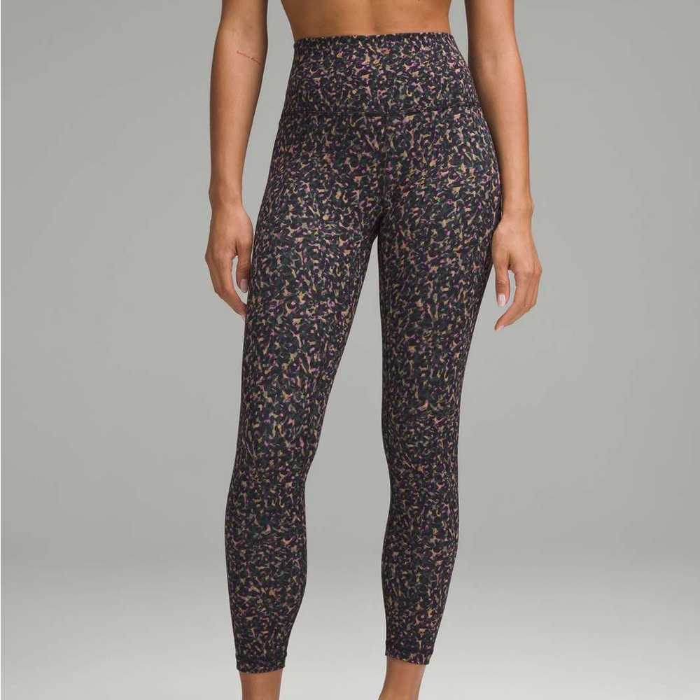 Lululemon Wunder Train High-Rise Tight 25"